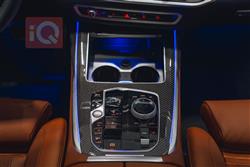 بی ئێم دەبڵیو X7